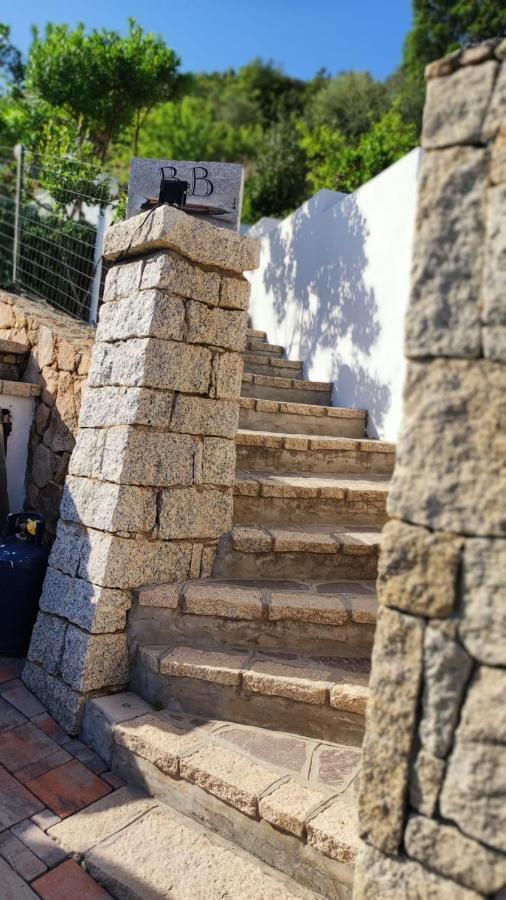 Casa L'Ulivariu Affittacamere San Teodoro  Exterior foto