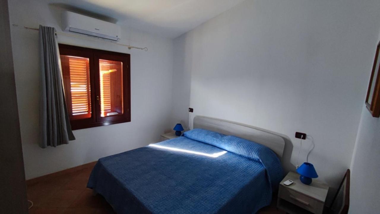 Casa L'Ulivariu Affittacamere San Teodoro  Exterior foto